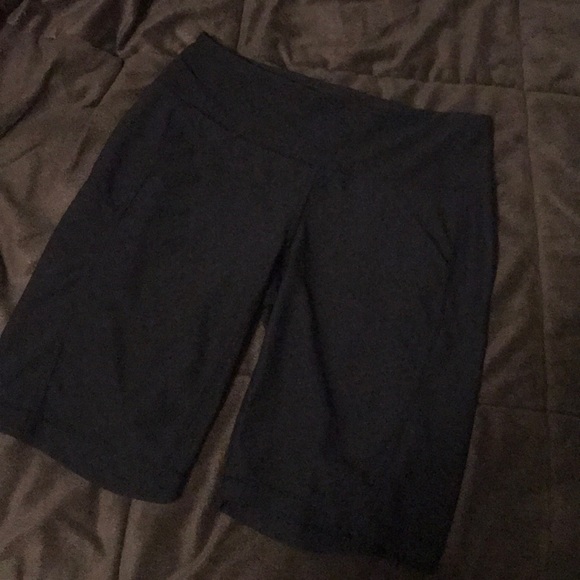 Bicker Shorts - Picture 1 of 3